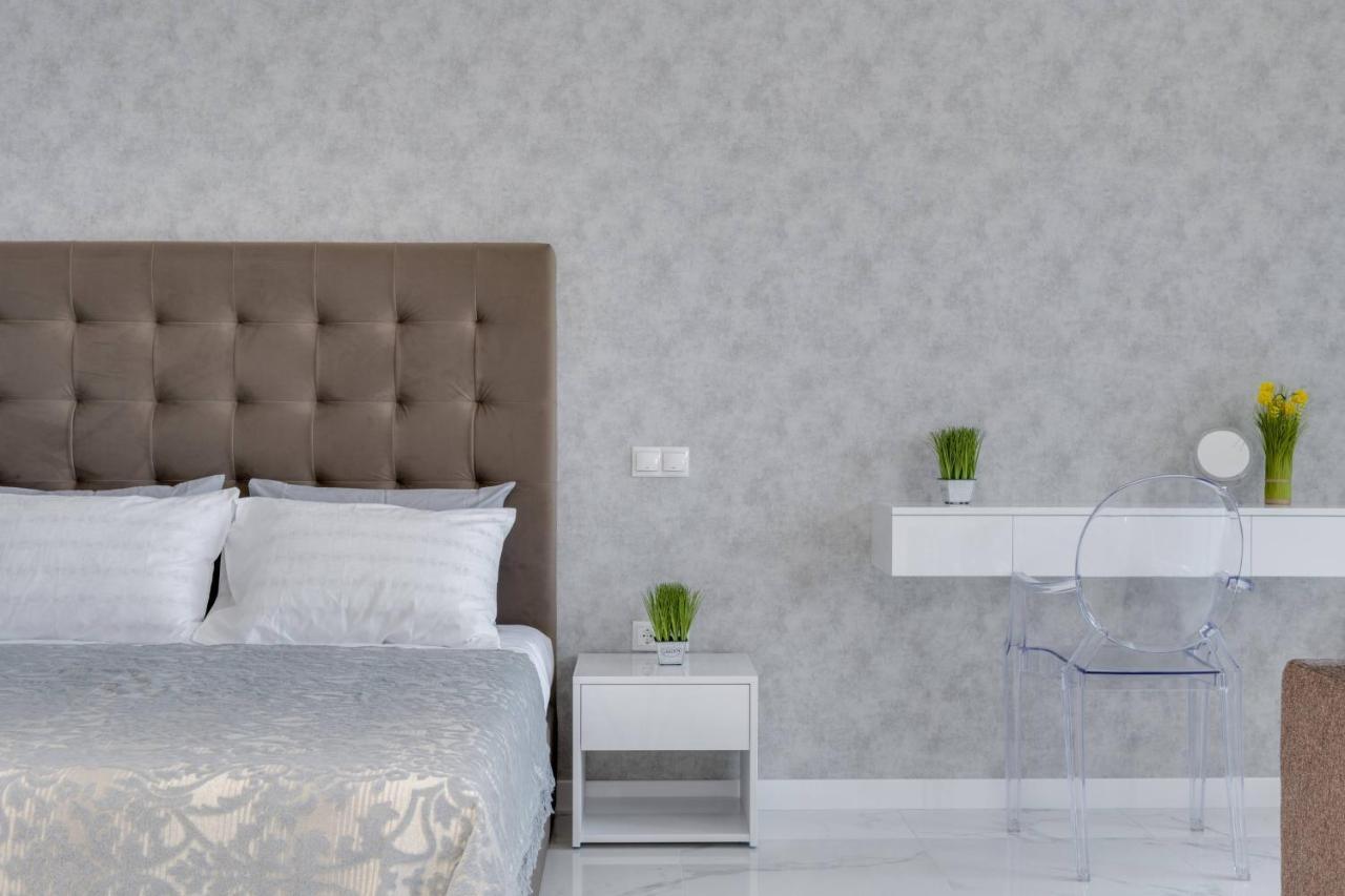 Luxurious With Panoramic View In The Historic Center Kyiv
